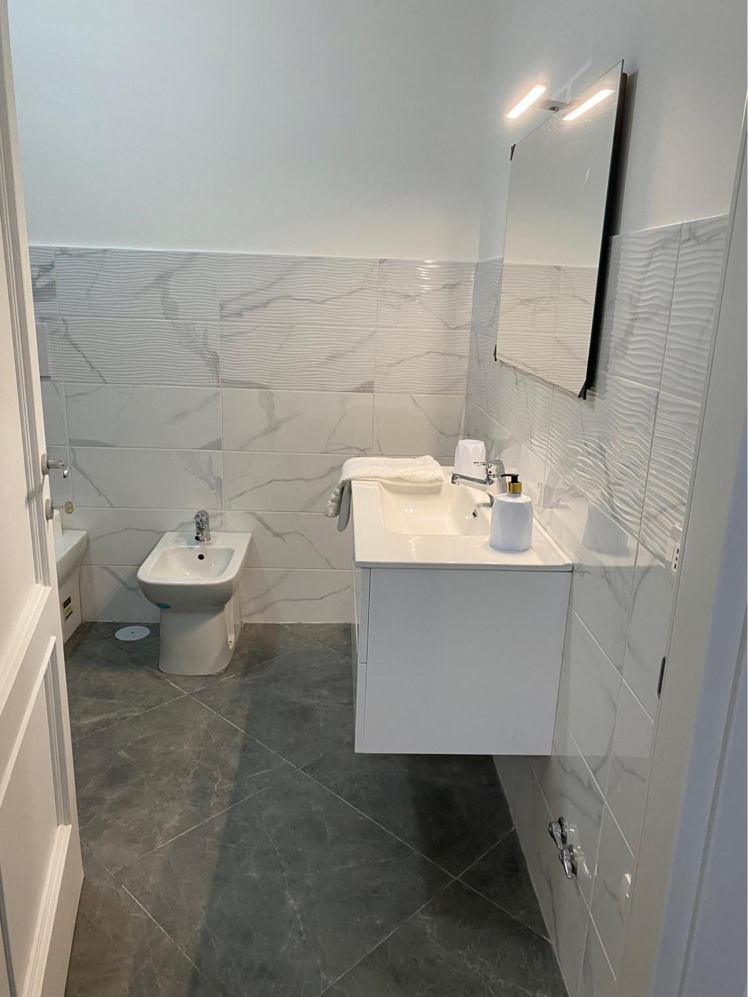 Suite Home Napels Buitenkant foto