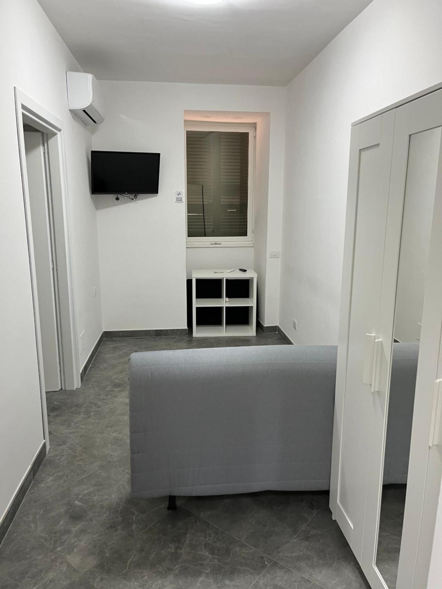 Suite Home Napels Buitenkant foto